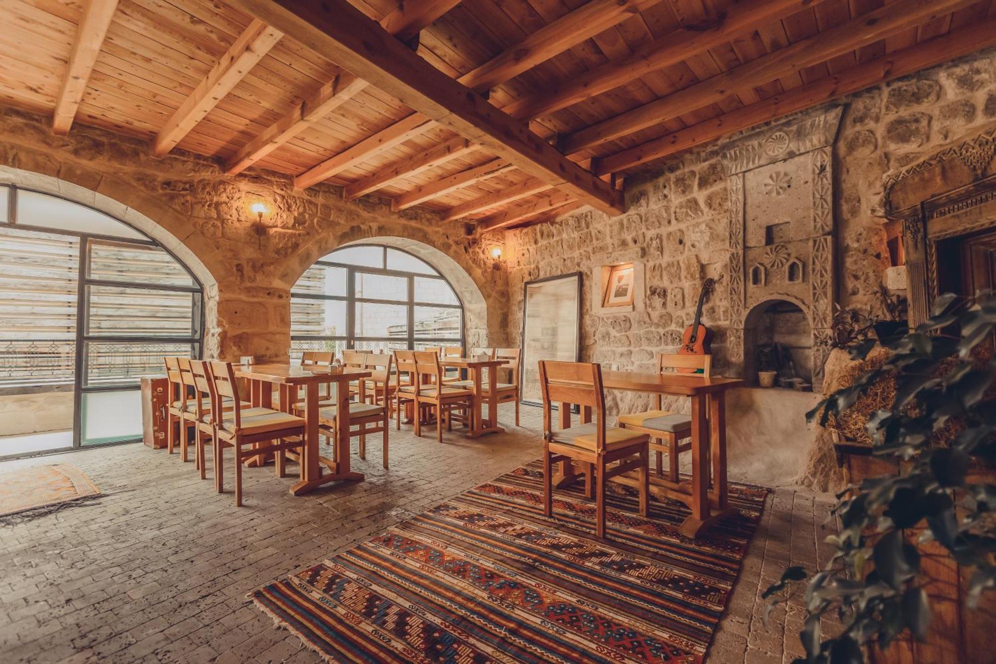 Pinhan Cave Suites Учисар Экстерьер фото